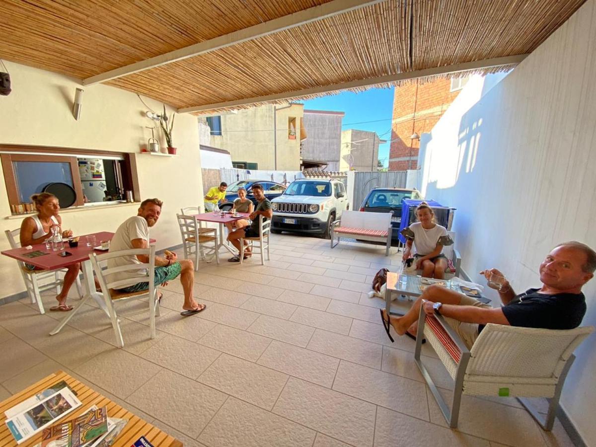 Bed and Breakfast Al Vicoletto - Genuine Hospitality Тортоли Экстерьер фото